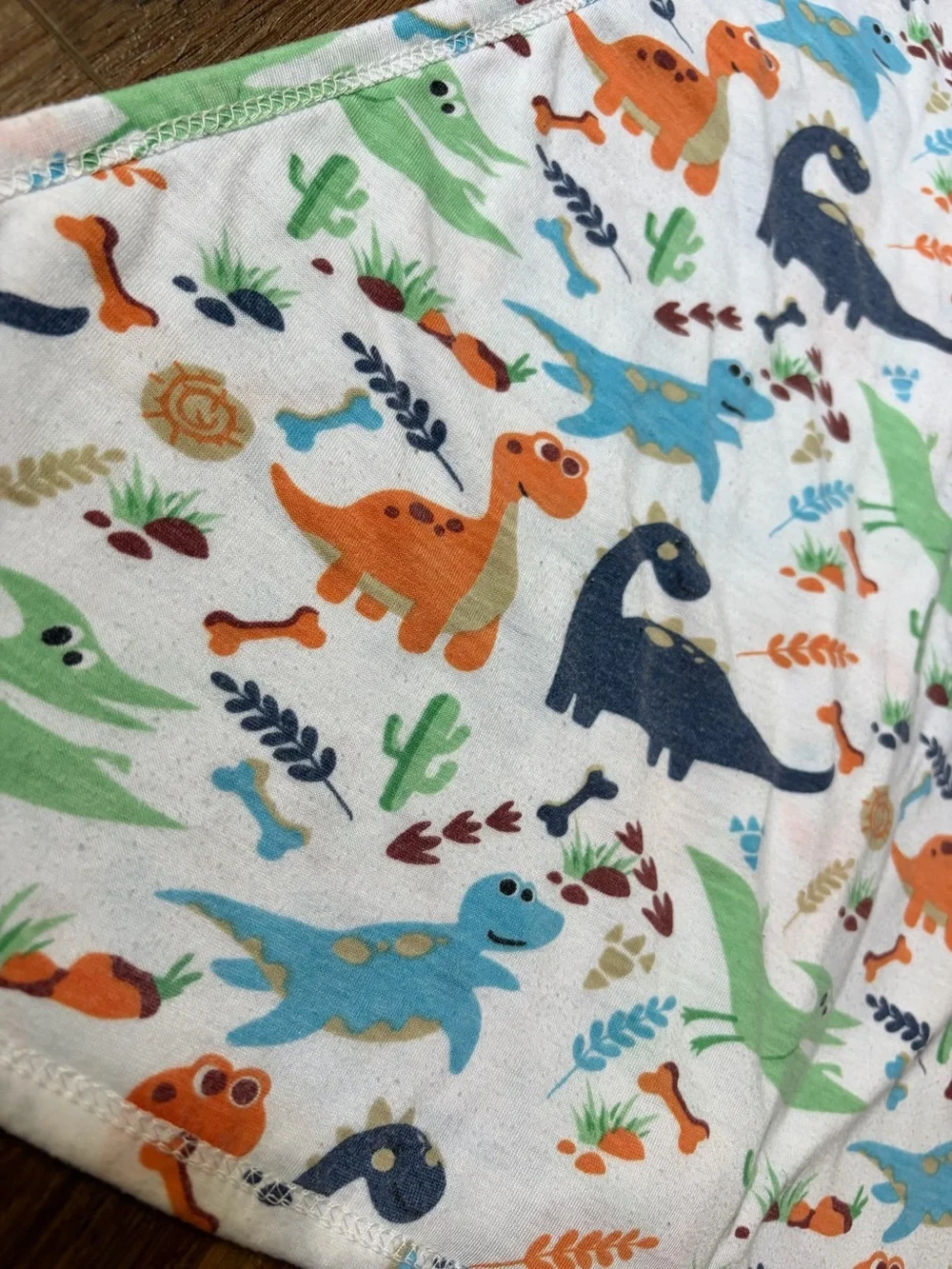 Sleeping Baby Zipadee zip dinosaurs lightweight size small 4m-8m